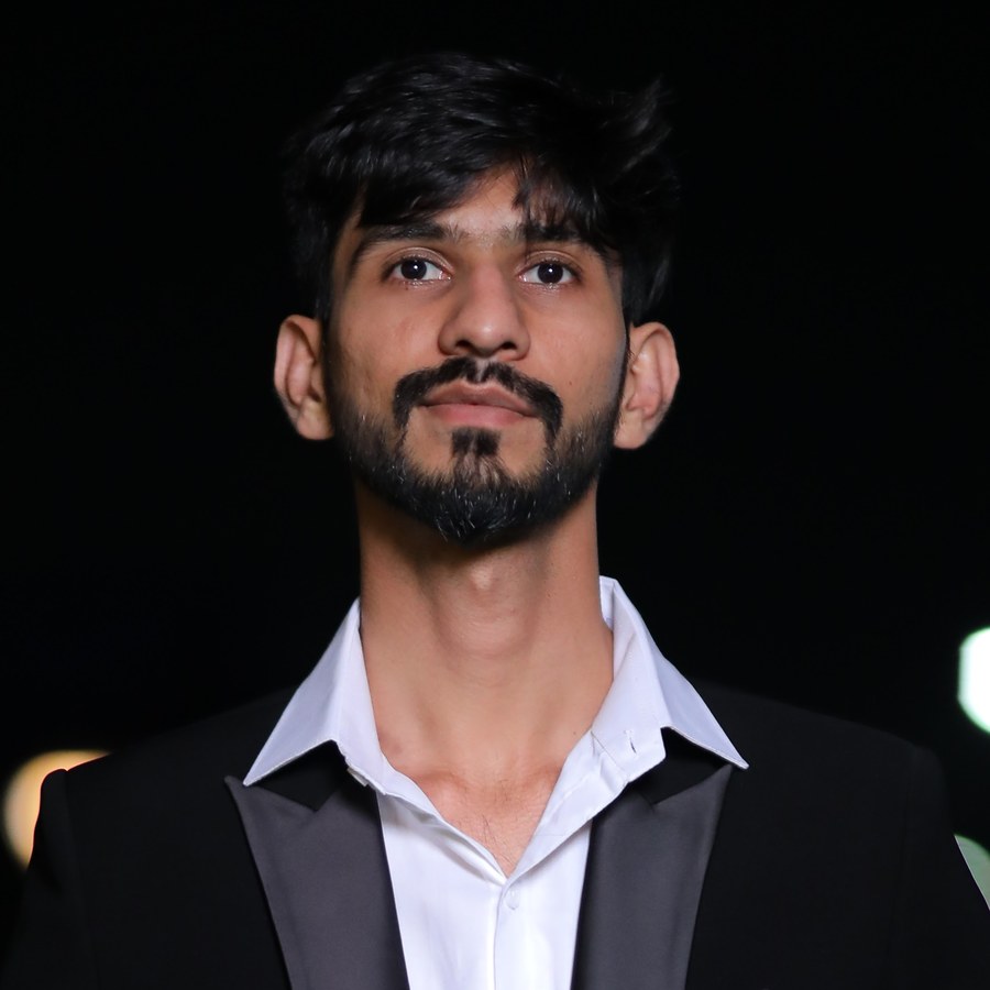 Aniket Patil, owner and editor of TechPlayForge